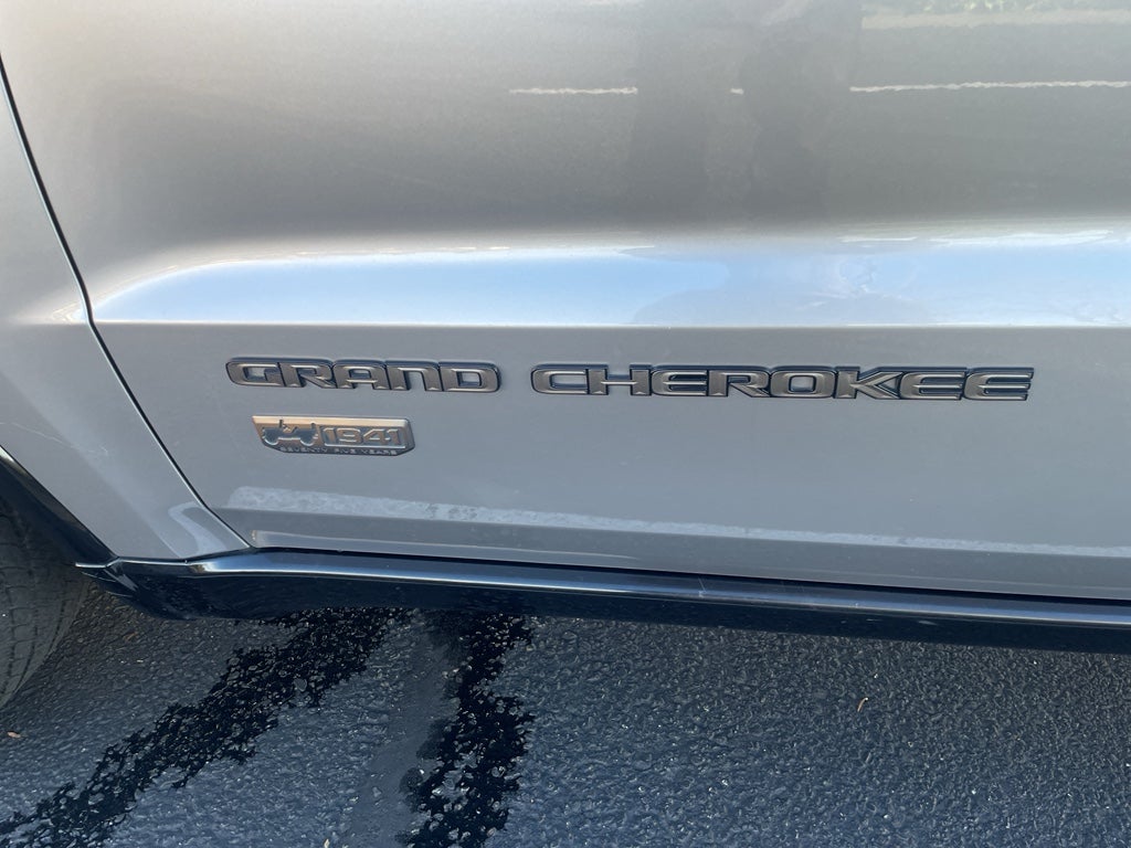 2016 Jeep Grand Cherokee Limited 75th Anniversary