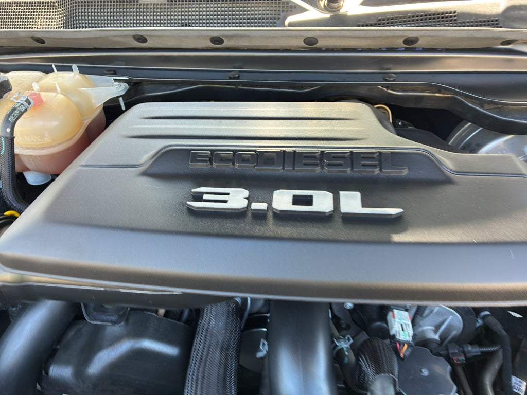 2021 RAM 1500 Big Horn Crew Cab 4x4 6'4" Box