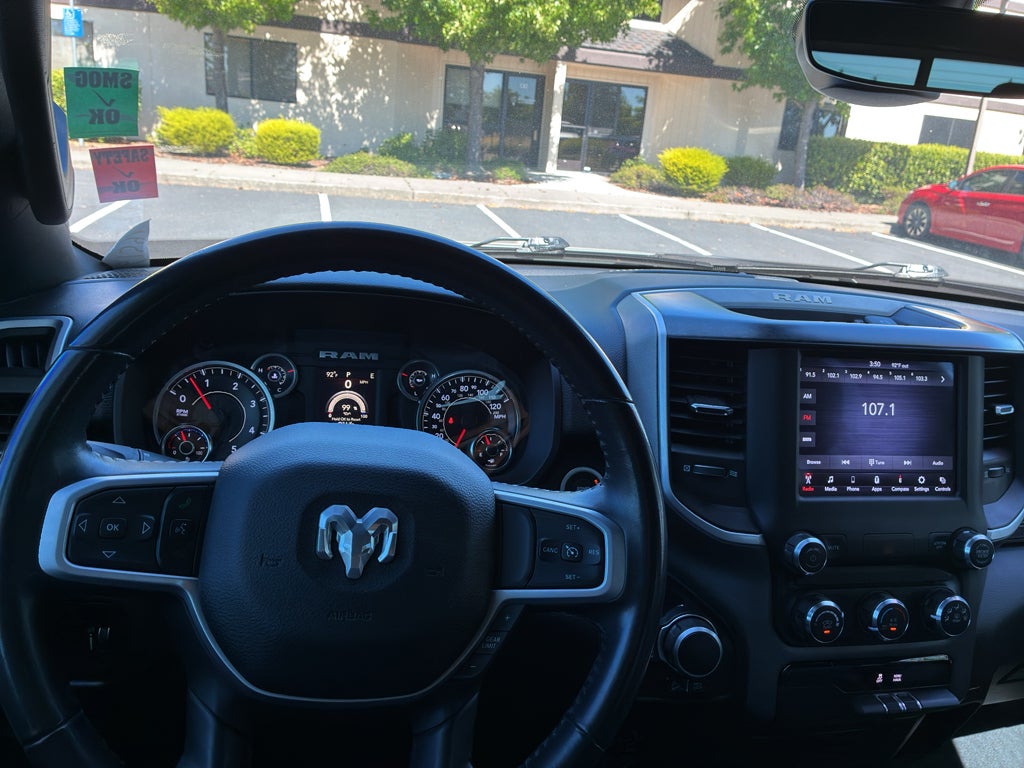 2021 RAM 1500 Big Horn Crew Cab 4x4 6'4" Box