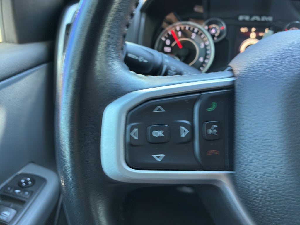 2021 RAM 1500 Big Horn Crew Cab 4x4 6'4" Box