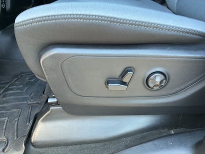 2021 RAM 1500 Big Horn Crew Cab 4x4 6'4" Box