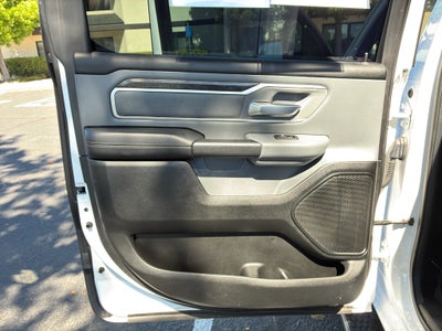 2021 RAM 1500 Big Horn Crew Cab 4x4 6'4" Box