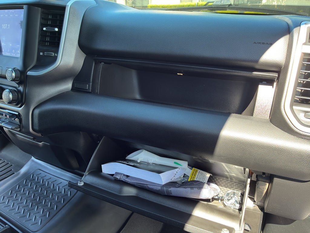 2021 RAM 1500 Big Horn Crew Cab 4x4 6'4" Box
