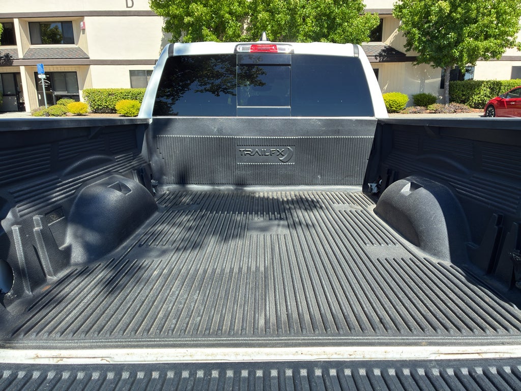 2021 RAM 1500 Big Horn Crew Cab 4x4 6'4" Box
