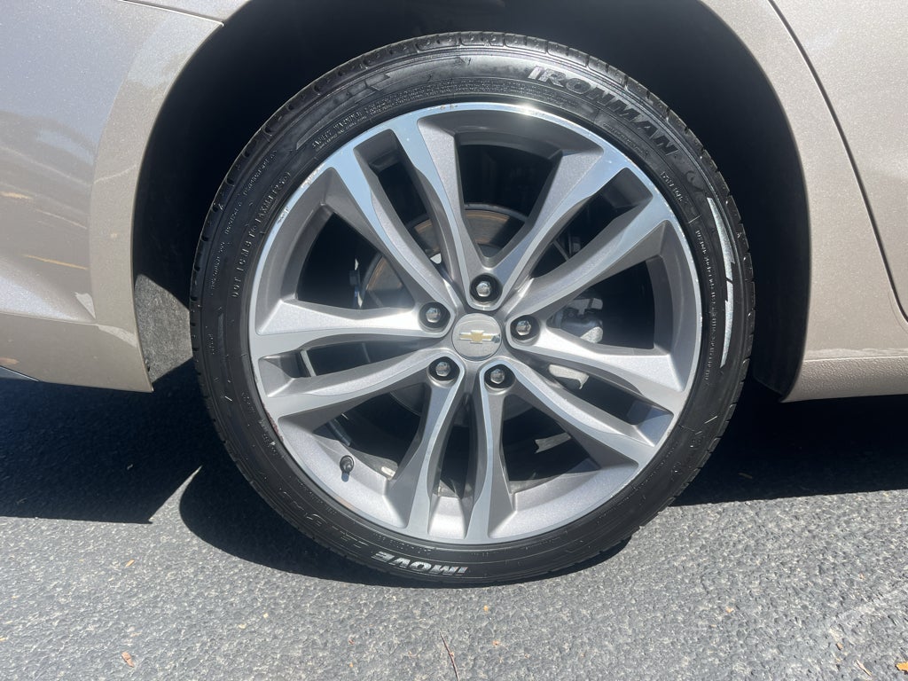 2024 Chevrolet Malibu 2LT