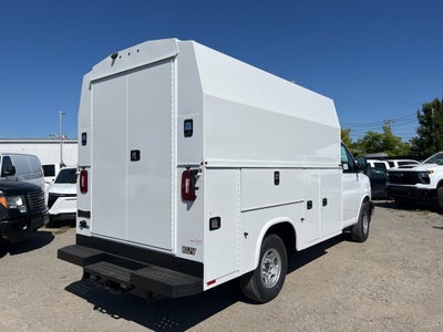 2024 Chevrolet Express Cutaway 3500 1WT