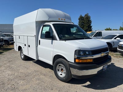 2024 Chevrolet Express Cutaway 3500 1WT