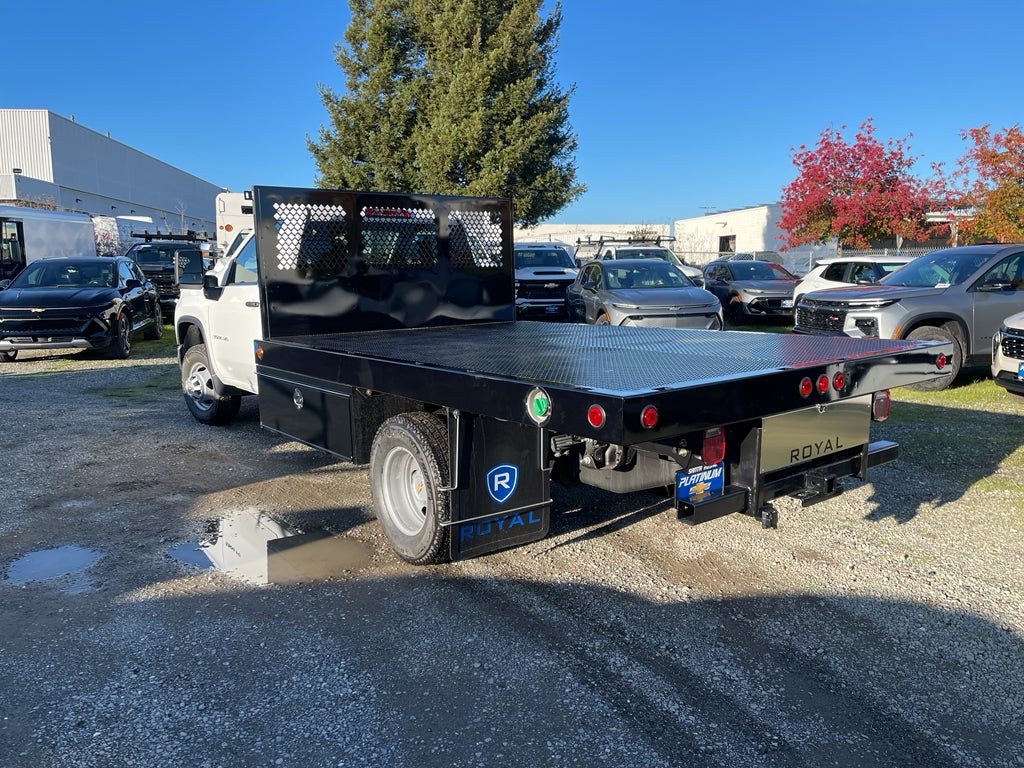 2025 Chevrolet Silverado 3500 HD Chassis Cab Work Truck