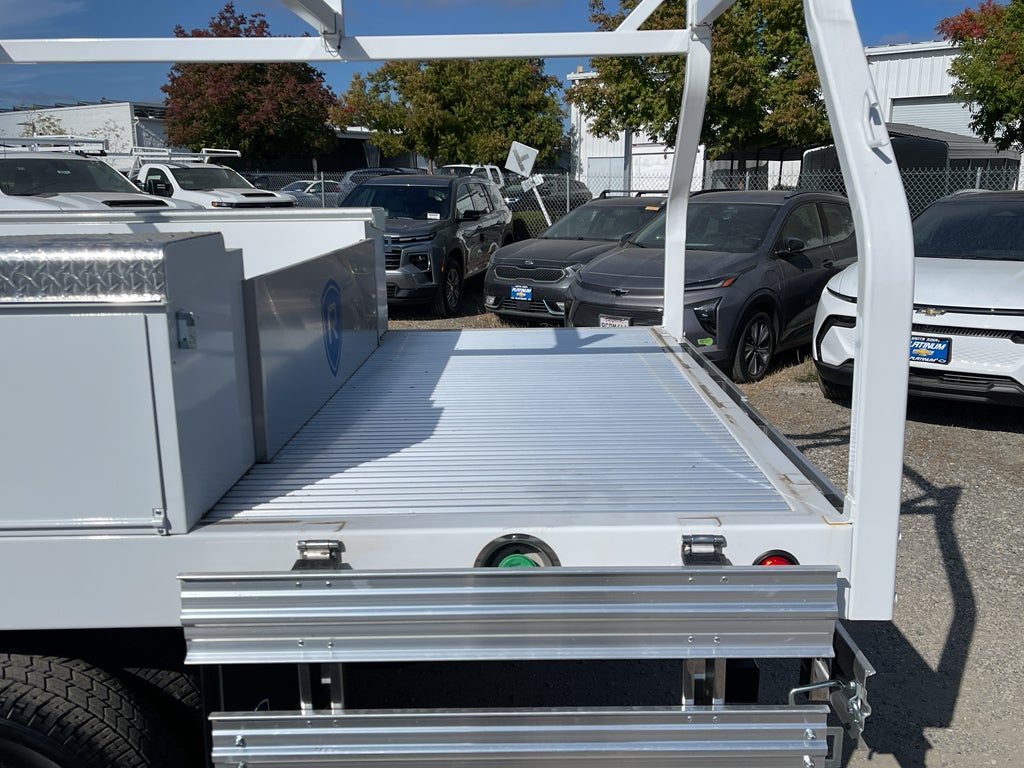 2025 Chevrolet Silverado 3500 HD Chassis Cab Work Truck