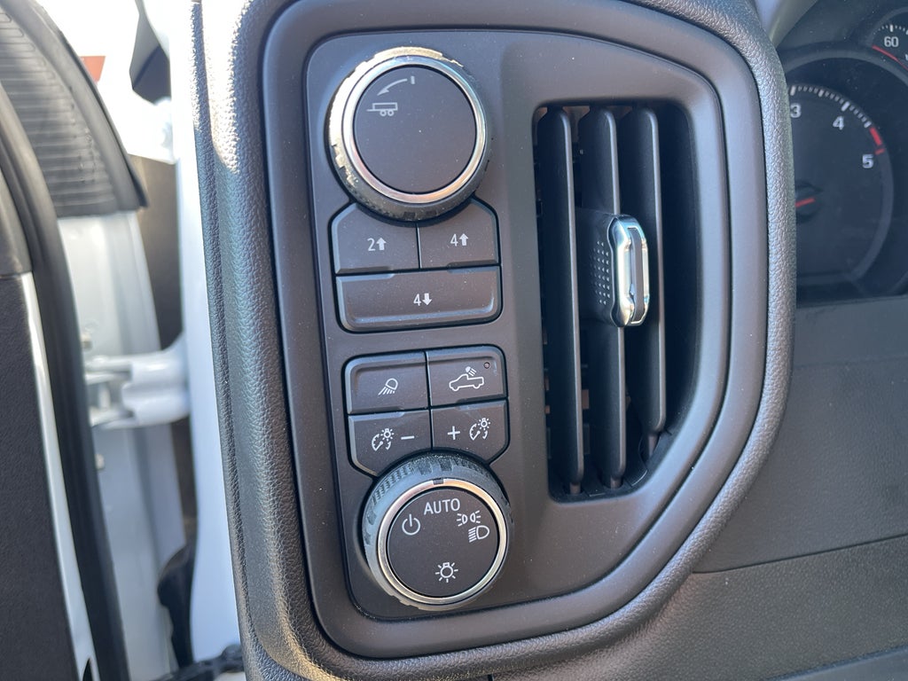 2025 Chevrolet Silverado 3500 HD WT