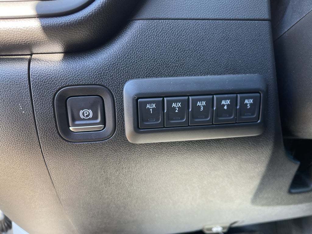 2025 Chevrolet Silverado 3500 HD WT