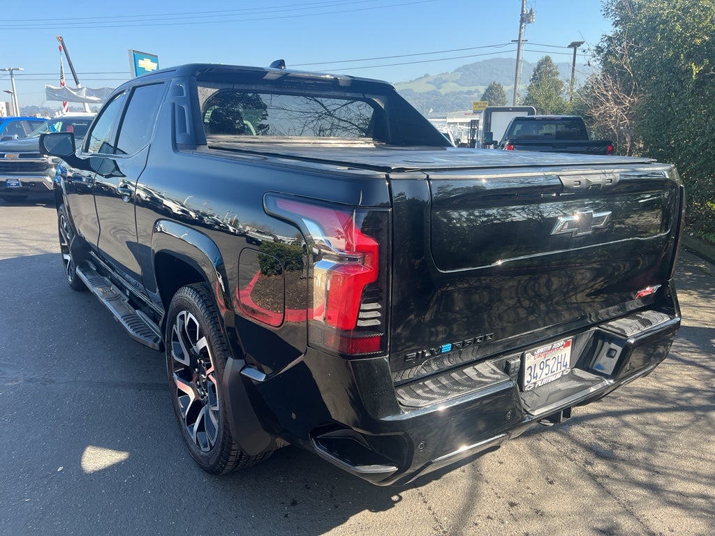2024 Chevrolet Silverado EV RST