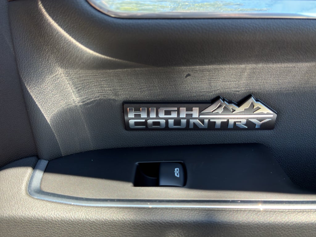 2025 Chevrolet Silverado 1500 High Country