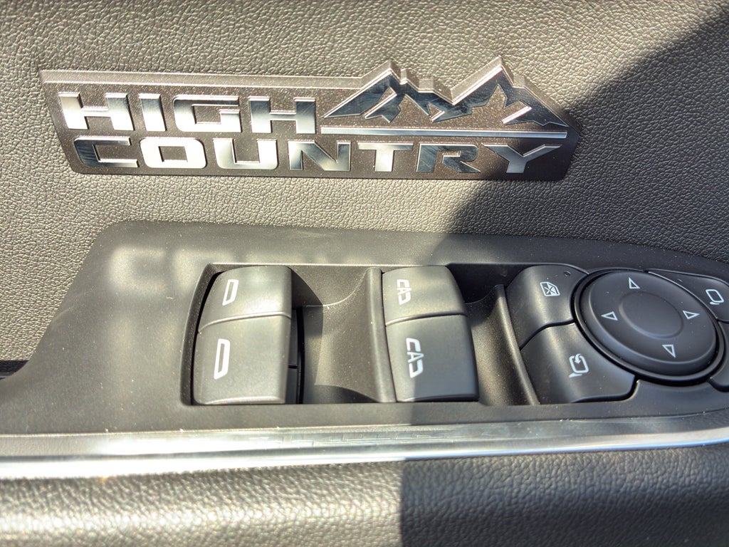 2025 Chevrolet Silverado 1500 High Country