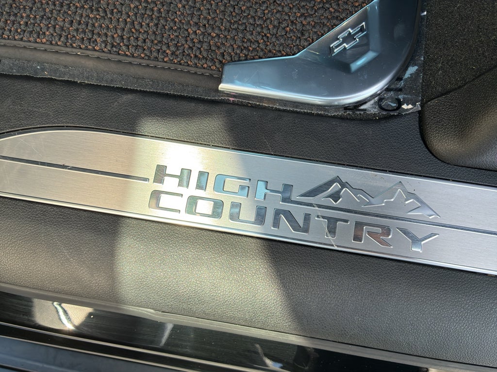 2025 Chevrolet Silverado 1500 High Country