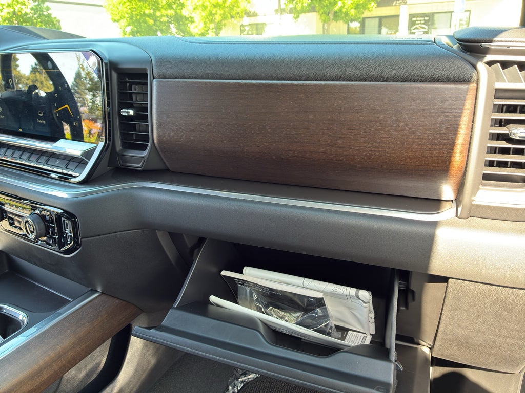 2025 Chevrolet Silverado 1500 High Country