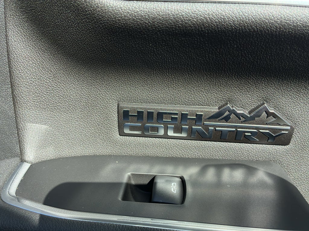 2025 Chevrolet Silverado 1500 High Country