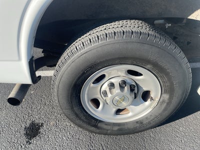 2024 Chevrolet Express Cargo 2500 WT