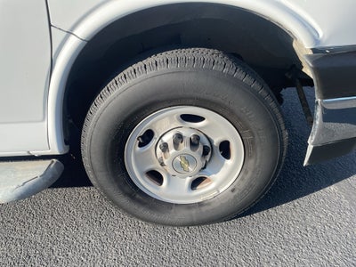 2024 Chevrolet Express Cargo 2500 WT