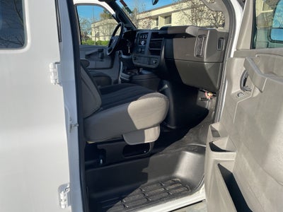 2024 Chevrolet Express Cargo 2500 WT