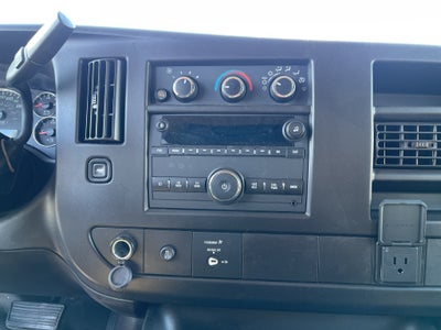 2024 Chevrolet Express Cargo 2500 WT