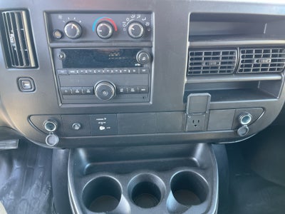 2024 Chevrolet Express Cargo 2500 WT