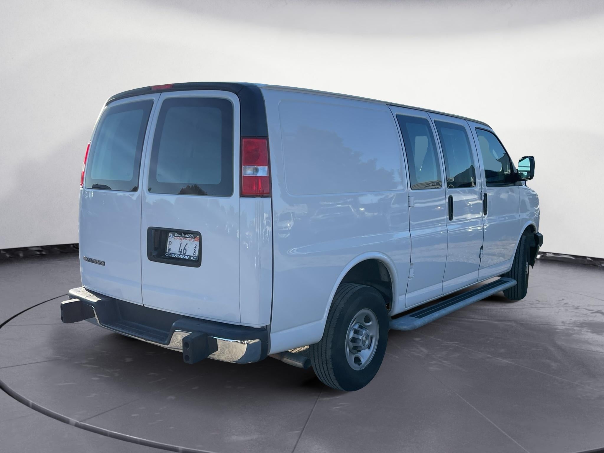 2024 Chevrolet Express Cargo 2500 WT