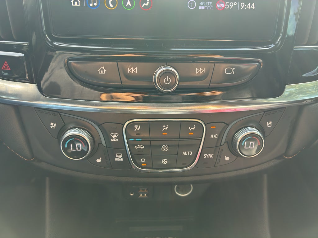 2021 Chevrolet Traverse Premier