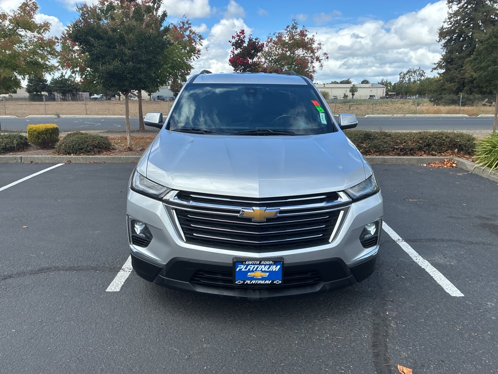 2022 Chevrolet Traverse LT Cloth