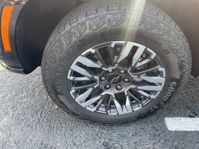 2025 Chevrolet Suburban Z71