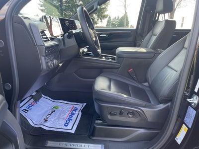 2025 Chevrolet Suburban Z71