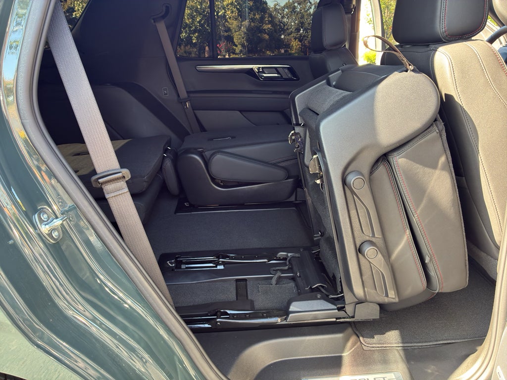2025 Chevrolet Tahoe RST
