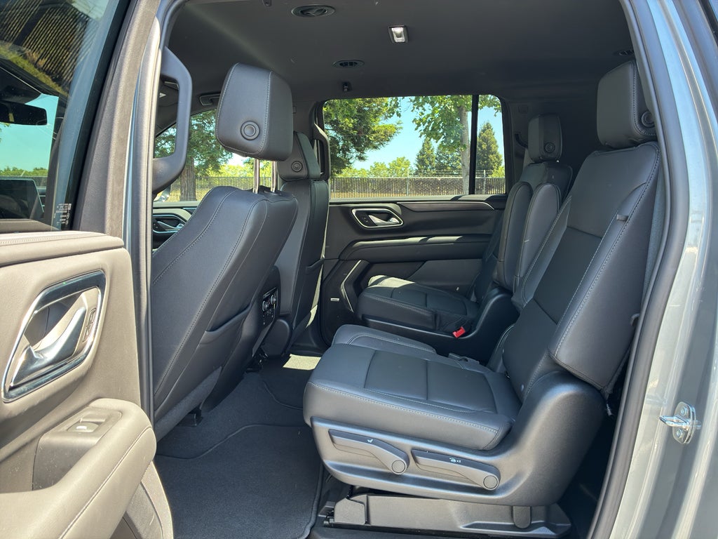 2023 Chevrolet Suburban Z71