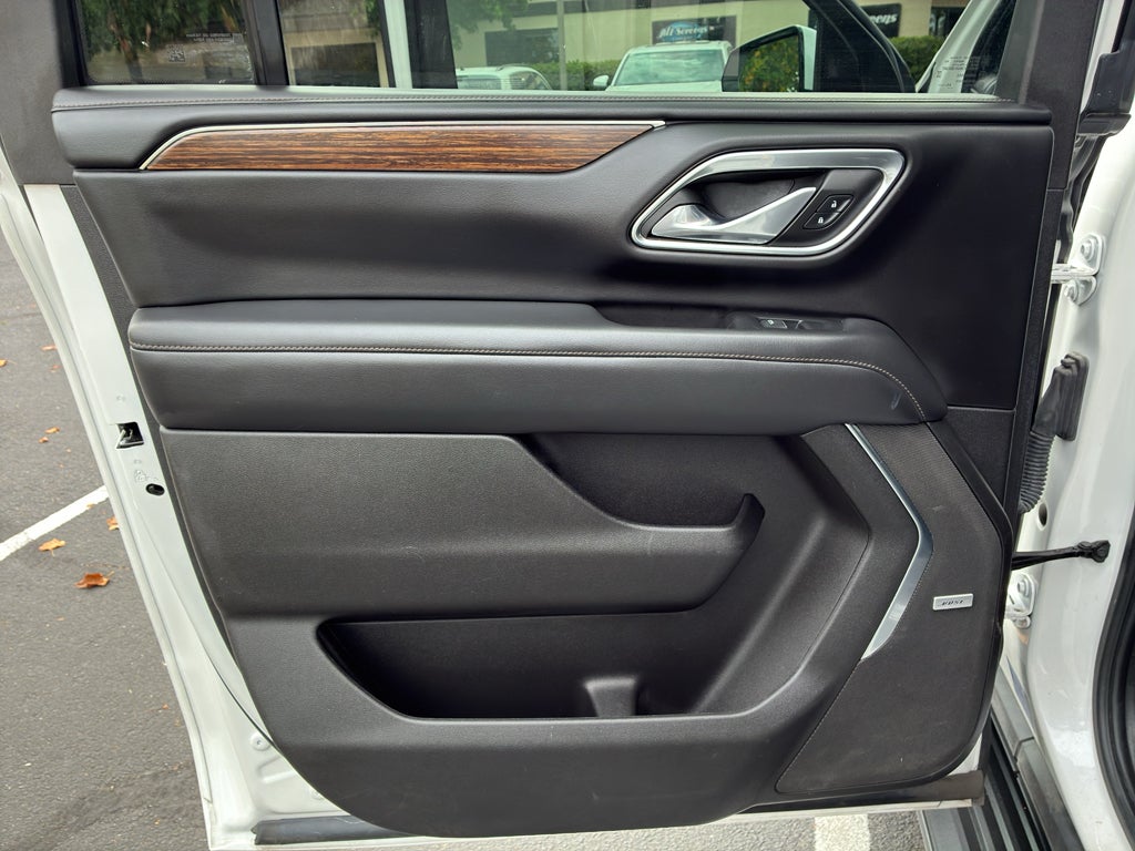 2023 Chevrolet Suburban High Country