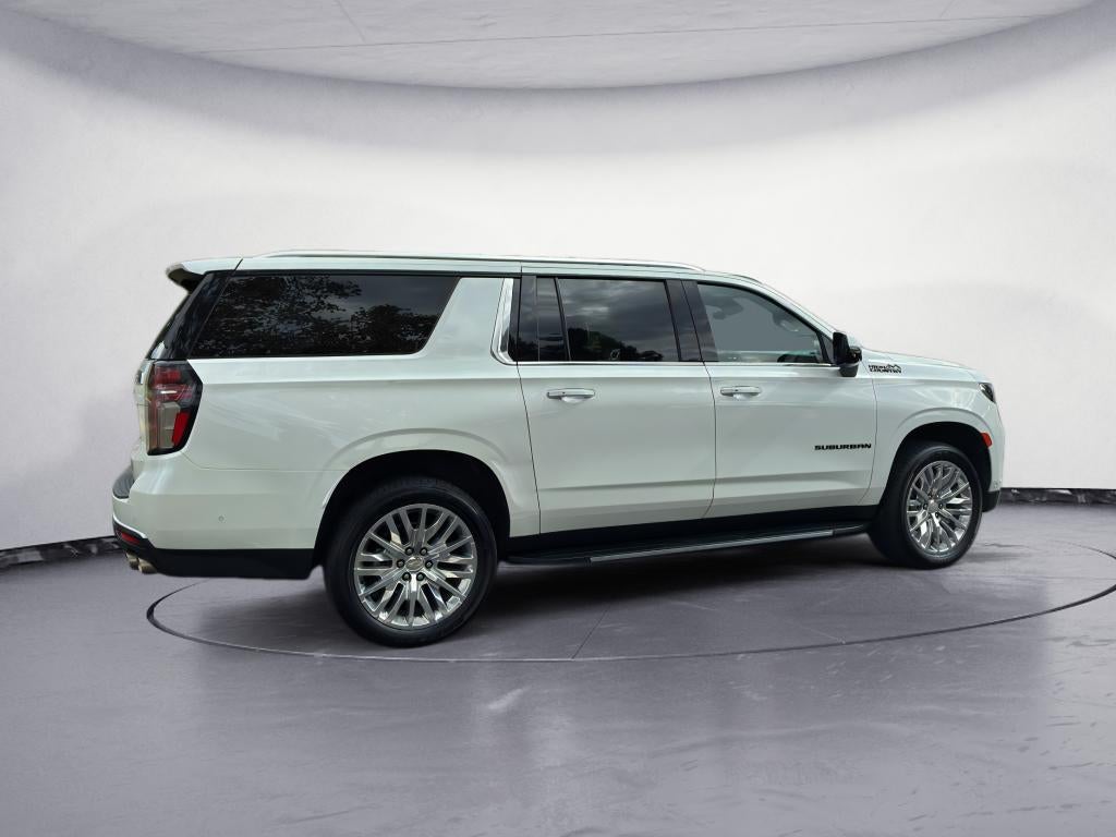2023 Chevrolet Suburban High Country
