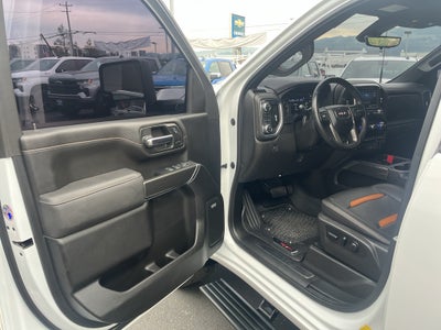 2023 GMC Sierra 2500 HD AT4