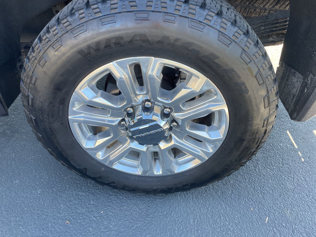 2023 GMC Sierra 2500 HD Denali