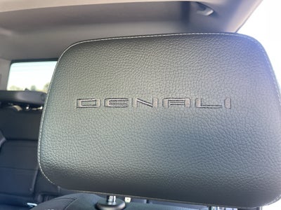 2023 GMC Sierra 2500 HD Denali