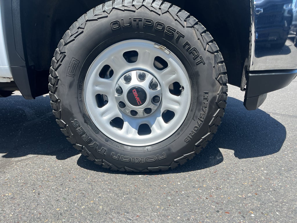 2022 GMC Sierra 2500 HD Pro