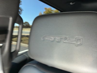 2023 GMC Sierra 1500 AT4