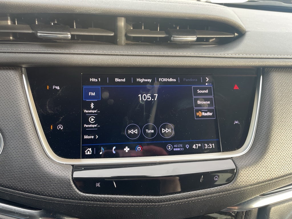 2023 Cadillac XT6 Luxury