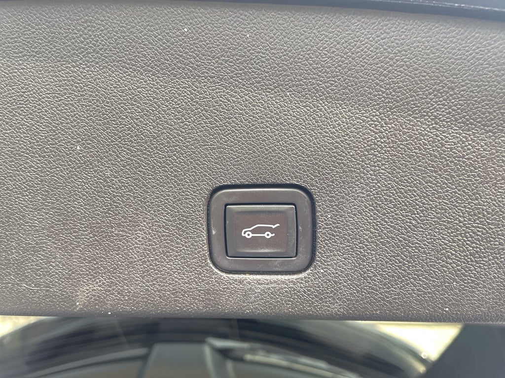 2023 Cadillac XT6 Luxury