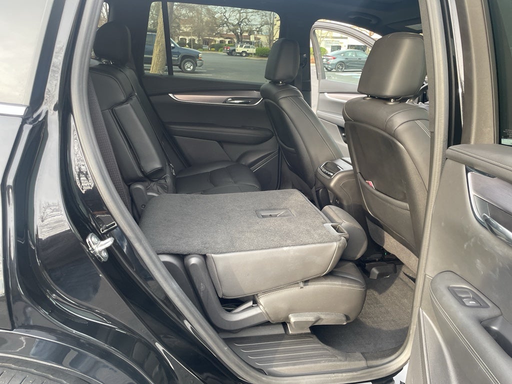 2023 Cadillac XT6 Luxury