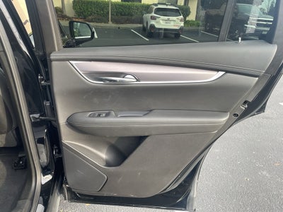 2023 Cadillac XT6 Luxury