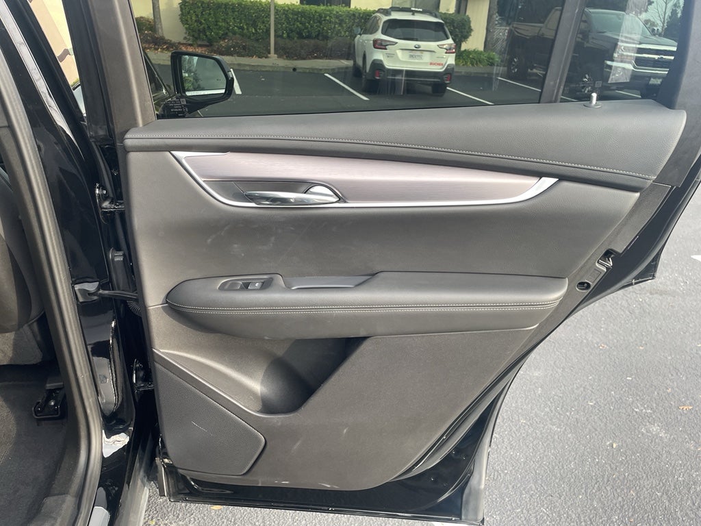 2023 Cadillac XT6 Luxury