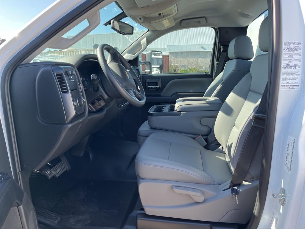 2023 Chevrolet Silverado 5500 HD Work Truck