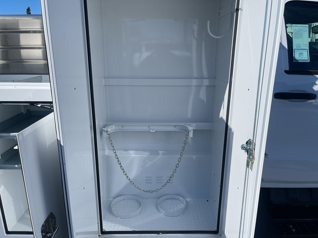 2023 Chevrolet Silverado 5500 HD Work Truck