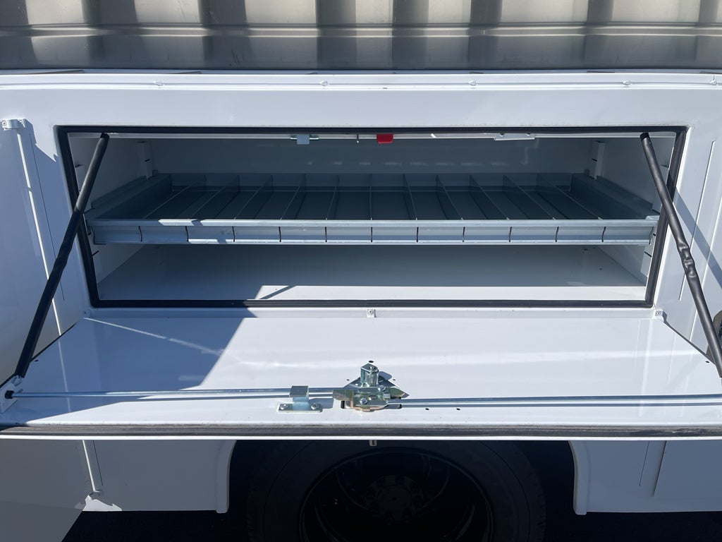 2023 Chevrolet Silverado 5500 HD Work Truck