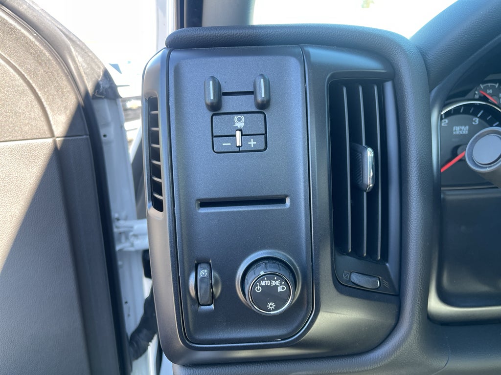 2023 Chevrolet Silverado 5500 HD Work Truck