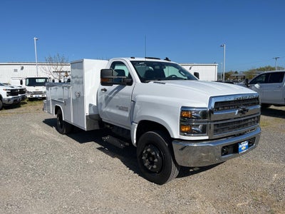 2023 Chevrolet Silverado 5500 HD Work Truck